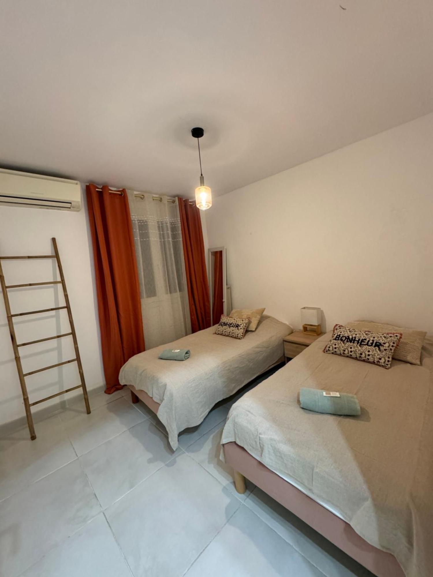 Maison 3Chambres ,Climatisee Νιμ Εξωτερικό φωτογραφία
